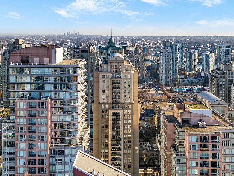 2208 969 Richards Street