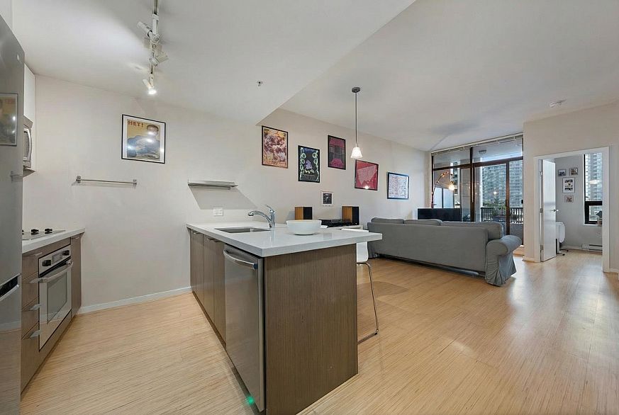 606 531 Beatty Street