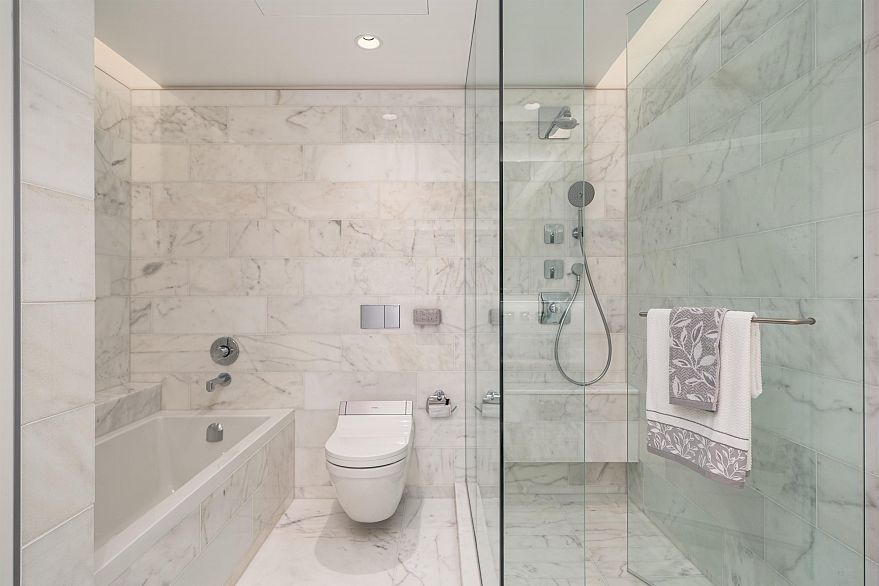 2901 1408 Robson Street