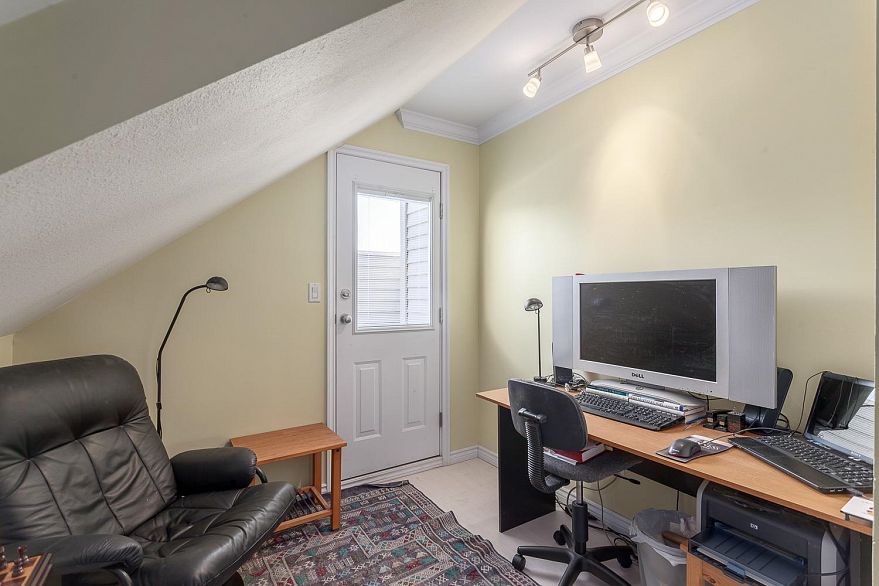 1732 Kitchener Street