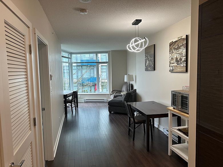 232 1777 W 7th Avenue