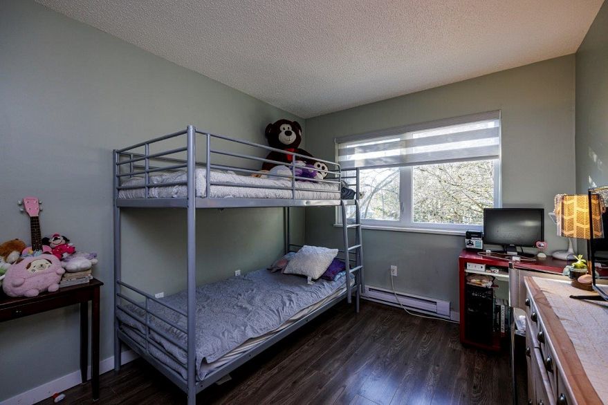 3340 Marquette Crescent