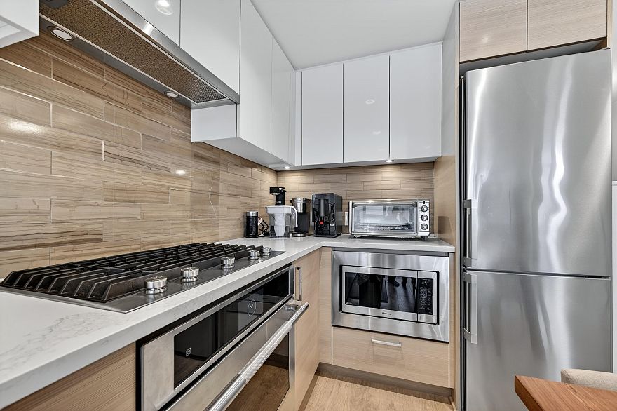 406 3451 Sawmill Crescent