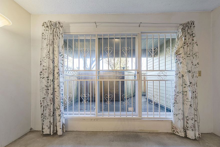 115 1440 E Broadway Street