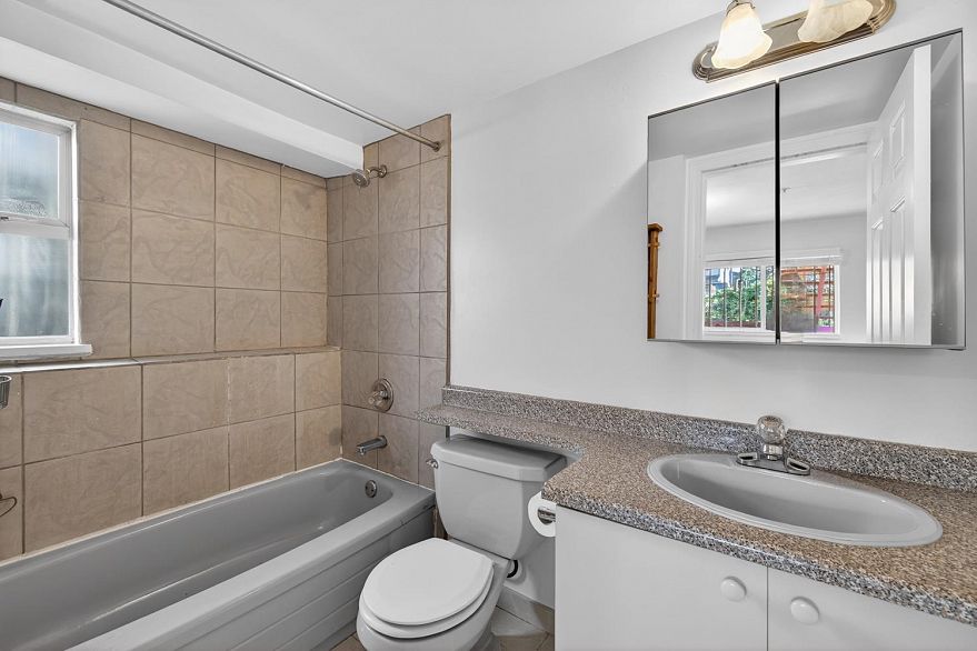 1764 Graveley Street