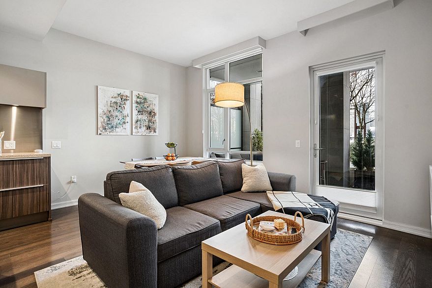 102 128 Athletes Way