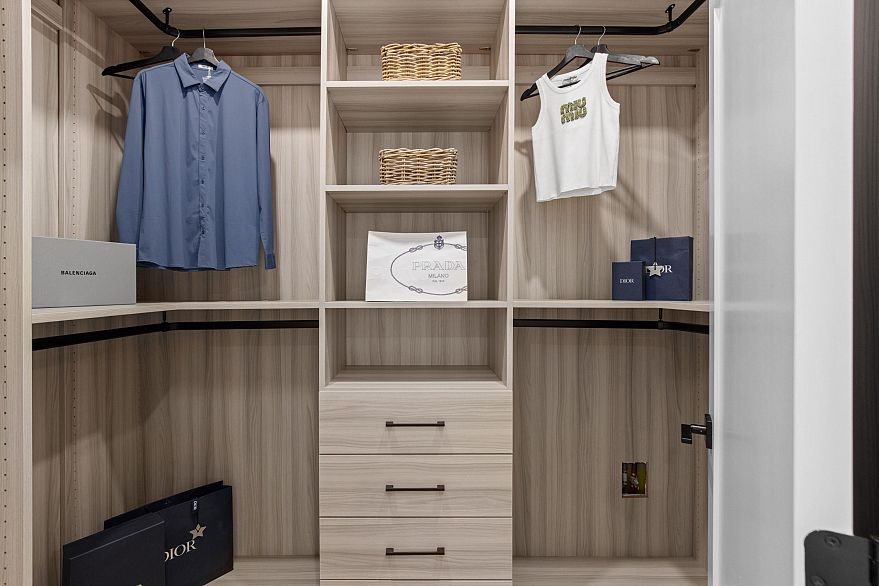 1 4549 W 11th Avenue