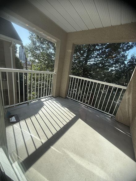 202 3683 Wellington Avenue