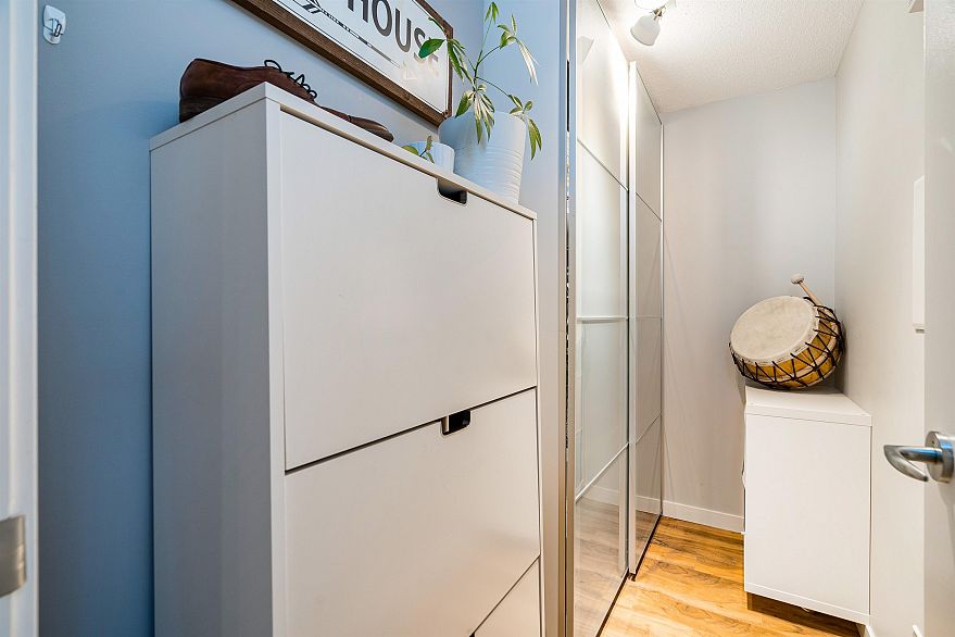 1711 939 Expo Boulevard