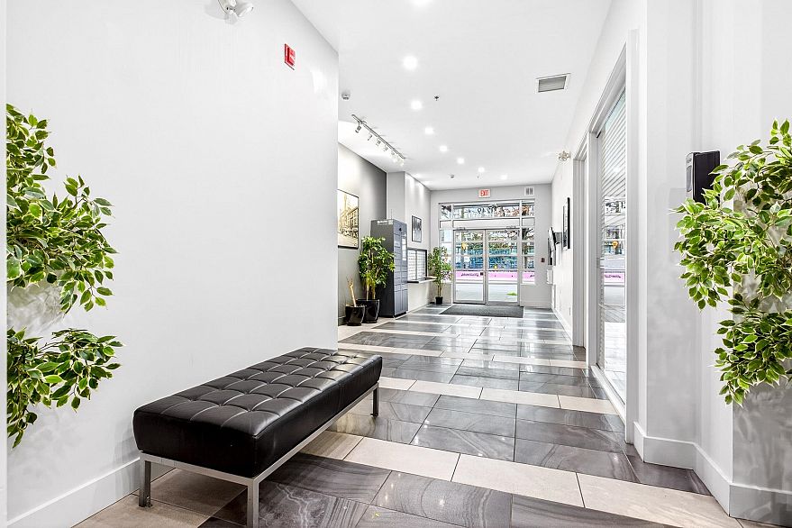 507 1249 Granville Street