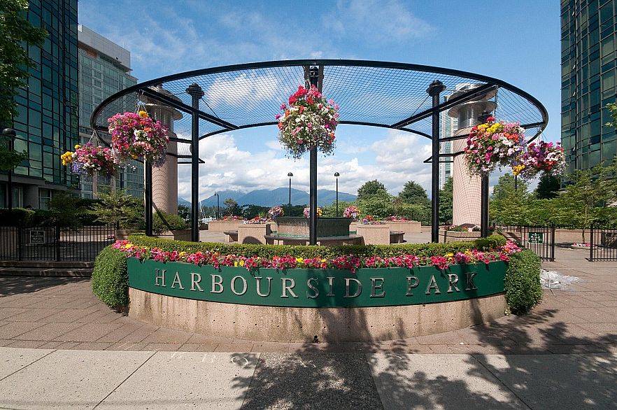 806 555 Jervis Street