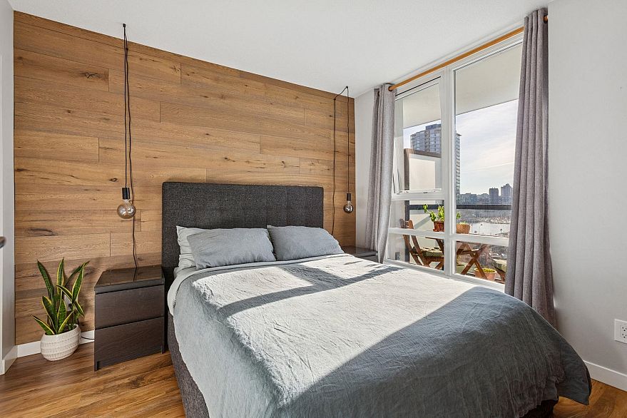 1711 939 Expo Boulevard