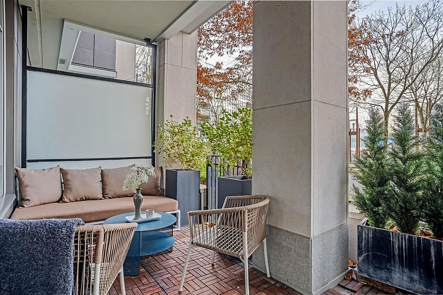 102 128 Athletes Way