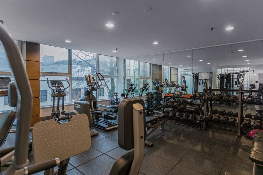 1903 1323 Homer Street