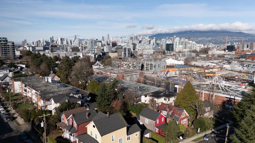 105 507 E 6th Avenue