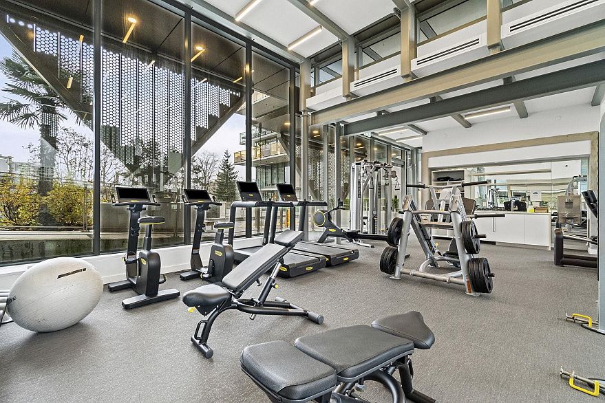 505 1180 Broughton Street