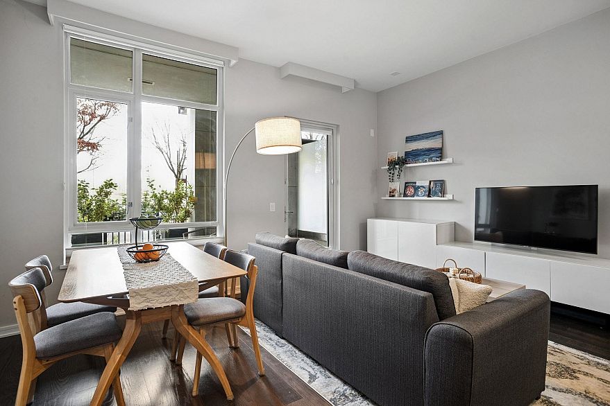 102 128 Athletes Way