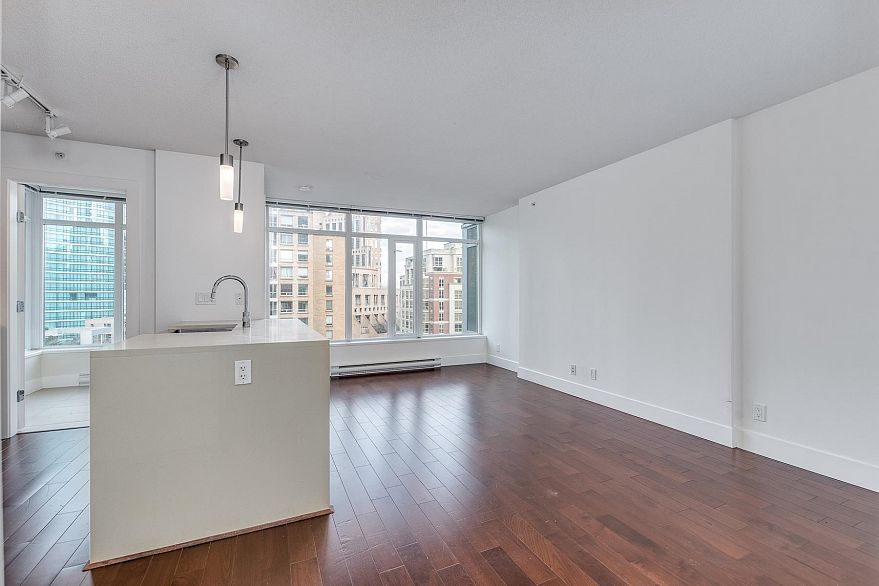 1404 888 Homer Street