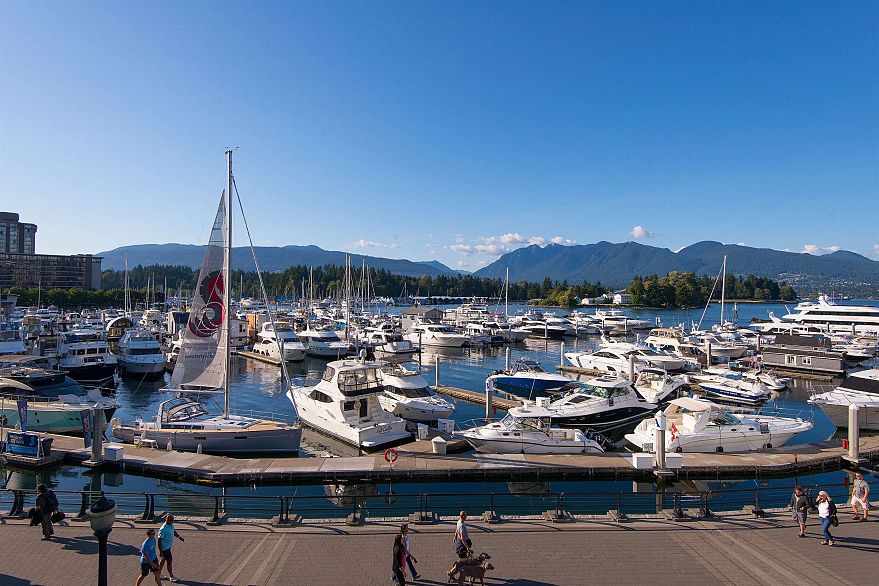 806 555 Jervis Street