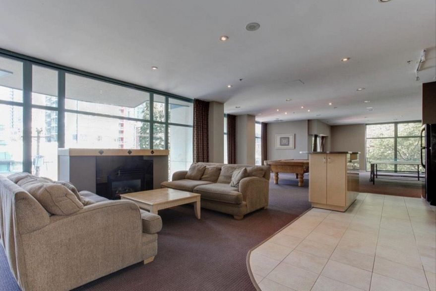 2507 1239 W Georgia Street