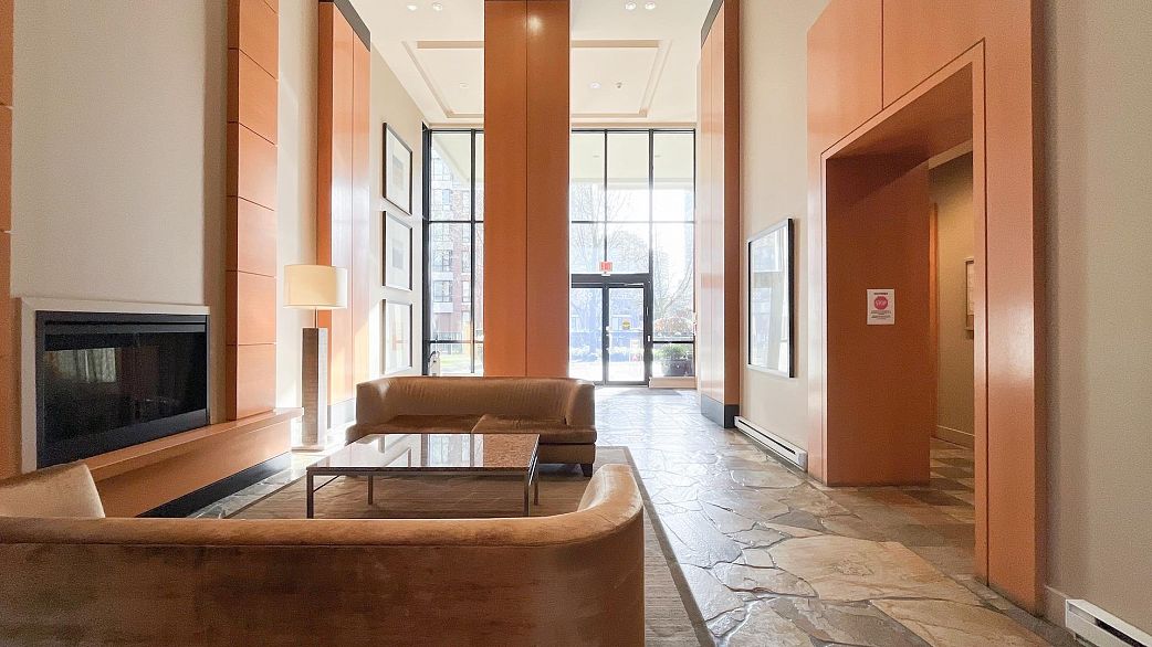 407 928 Homer Street