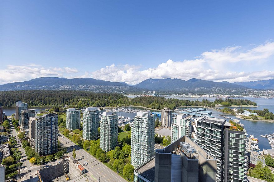 3403 1568 Alberni Street