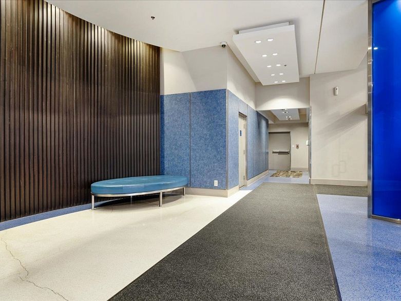 503 933 Hornby Street