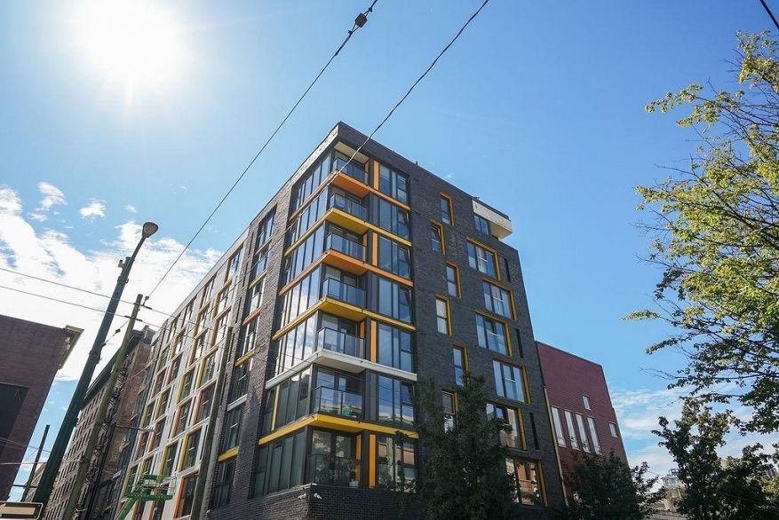 1005 150 E Cordova Street