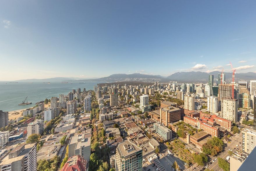 5502 1289 Hornby Street