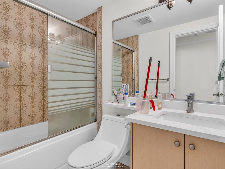 6387 Prince Albert Street