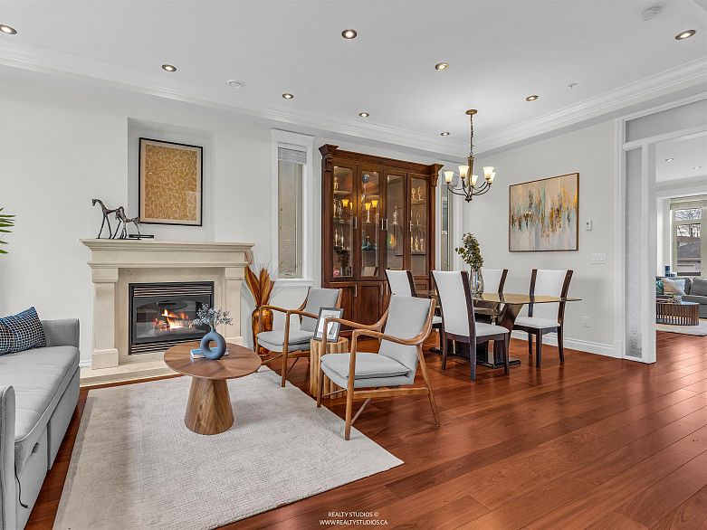 6387 Prince Albert Street