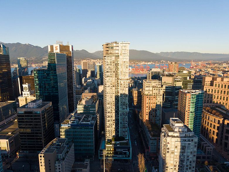 4607 777 Richards Street