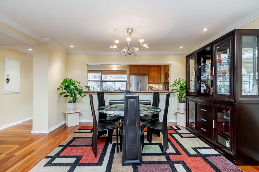 304 1233 Beach Avenue