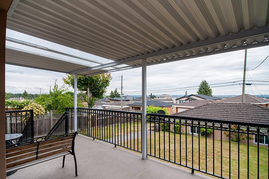 2288 Fraserview Drive