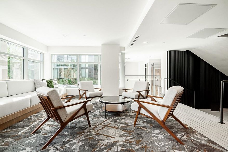 114 3430 E Kent Avenue South