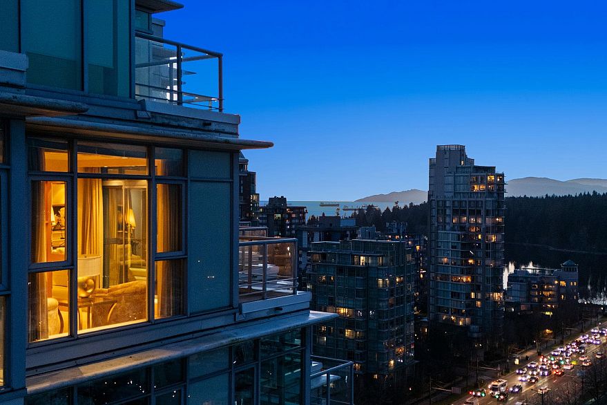 PH3 1790 Bayshore Drive