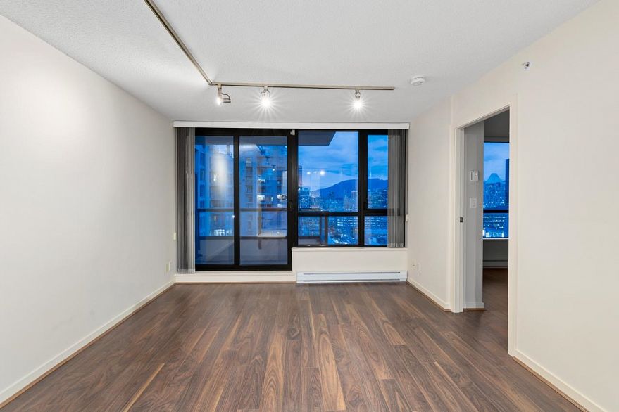 2803 928 Homer Street