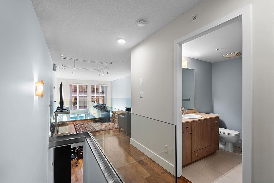 409 610 Granville Street