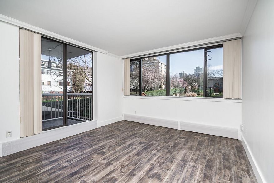 204 1740 Comox Street