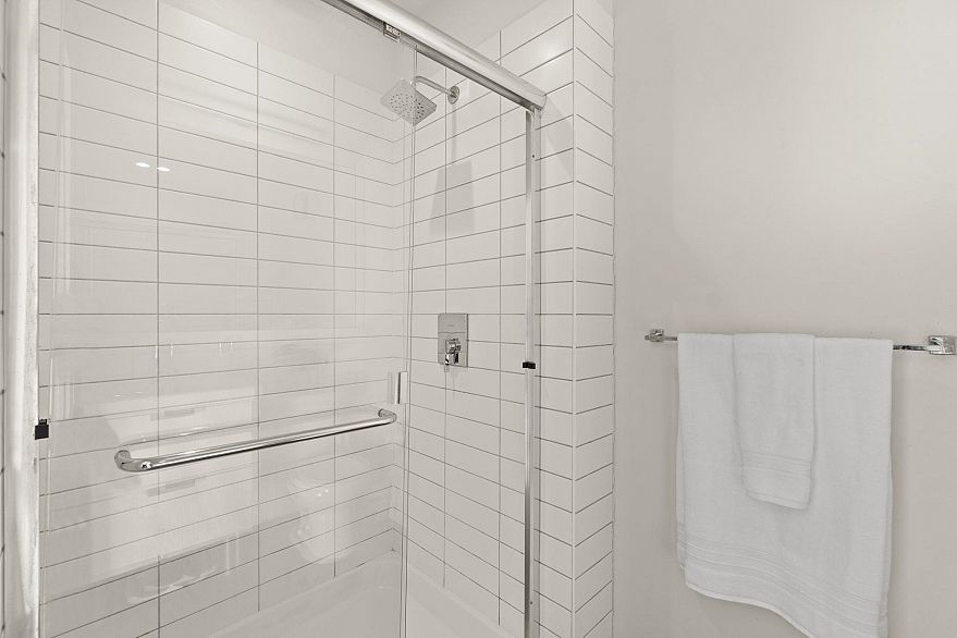 618 138 E Hastings Street