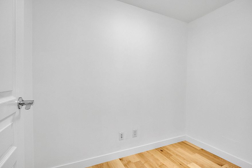 1468 Cedar Cottage Mews