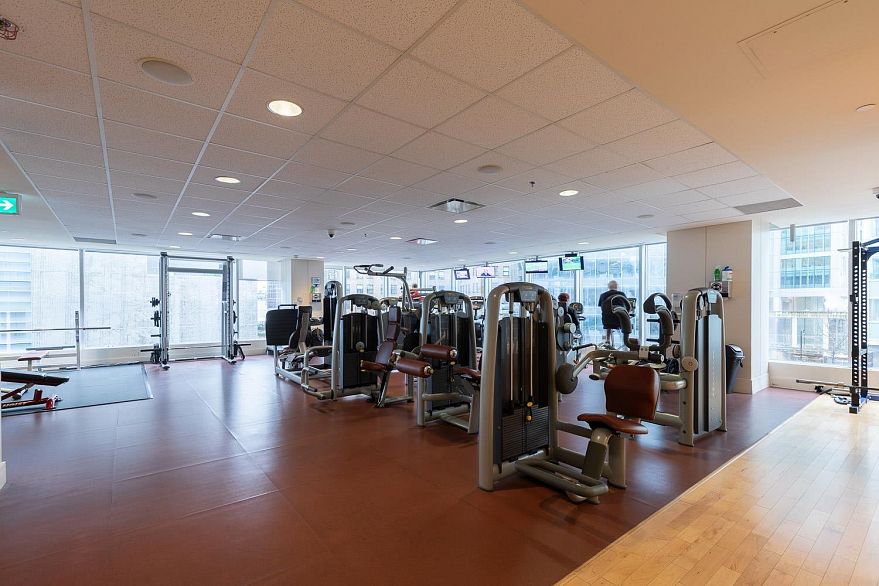 2001 1077 W Cordova Street