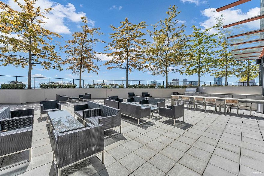 3605 128 W Cordova Street