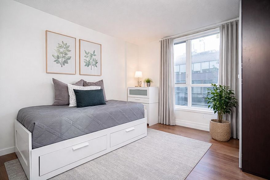 603 1318 Homer Street