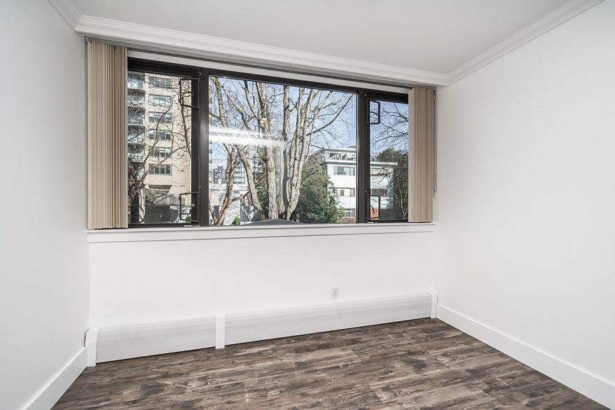 204 1740 Comox Street