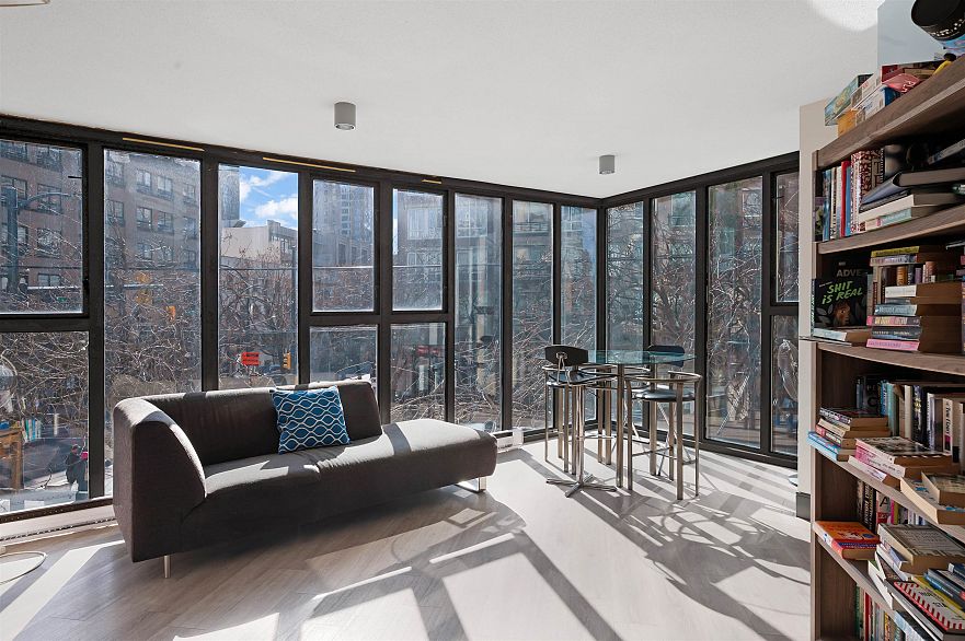 1403 1155 Homer Street