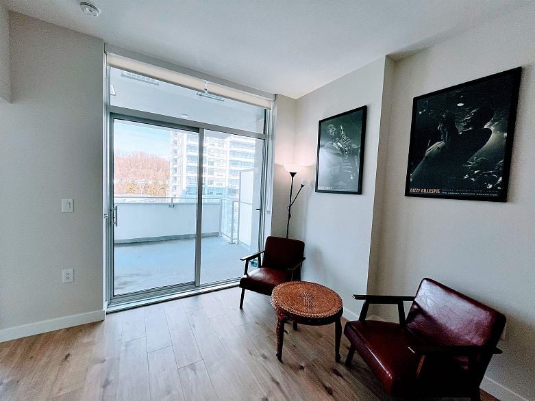 1205 3430 E Kent Avenue South