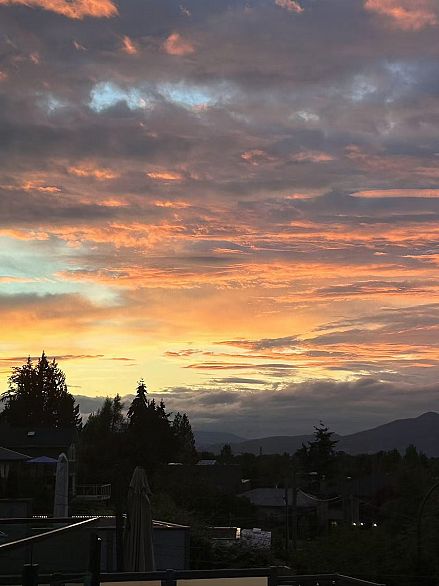 2863 W King Edward Avenue