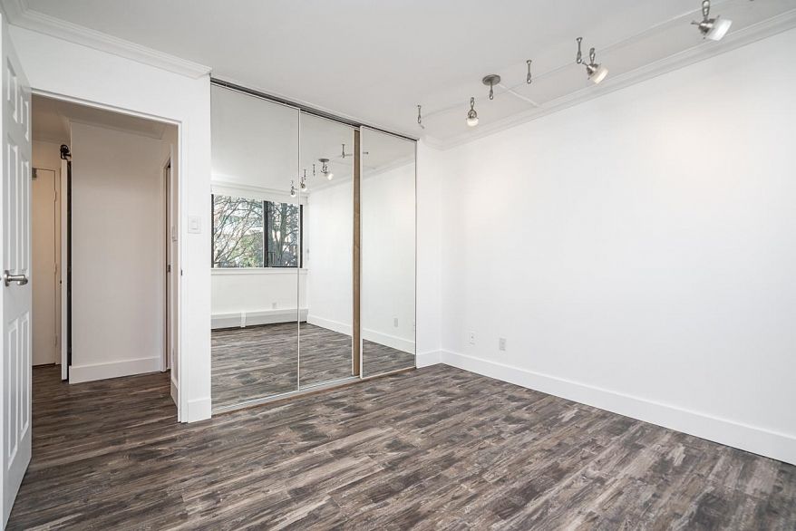 204 1740 Comox Street