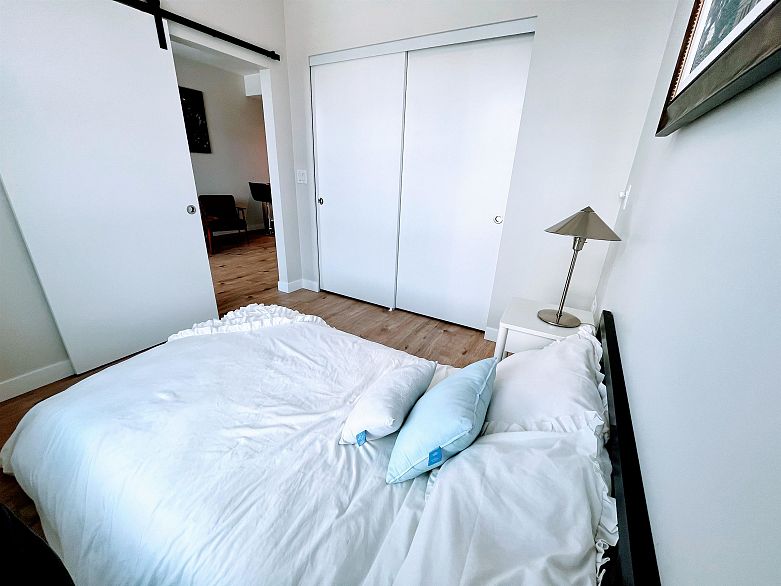 1205 3430 E Kent Avenue South